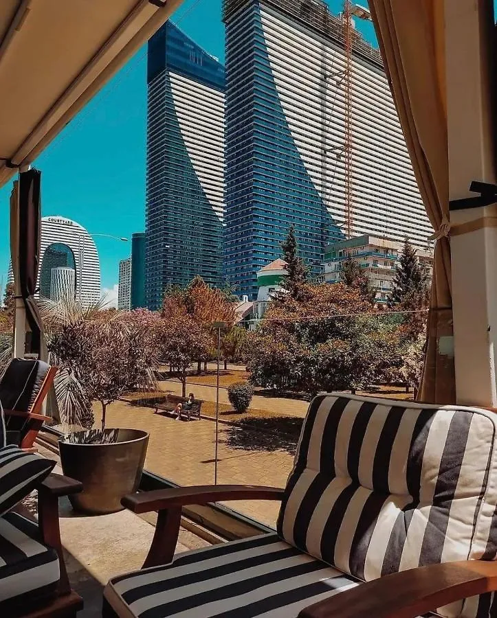 باتومي Orbi City Center Suite