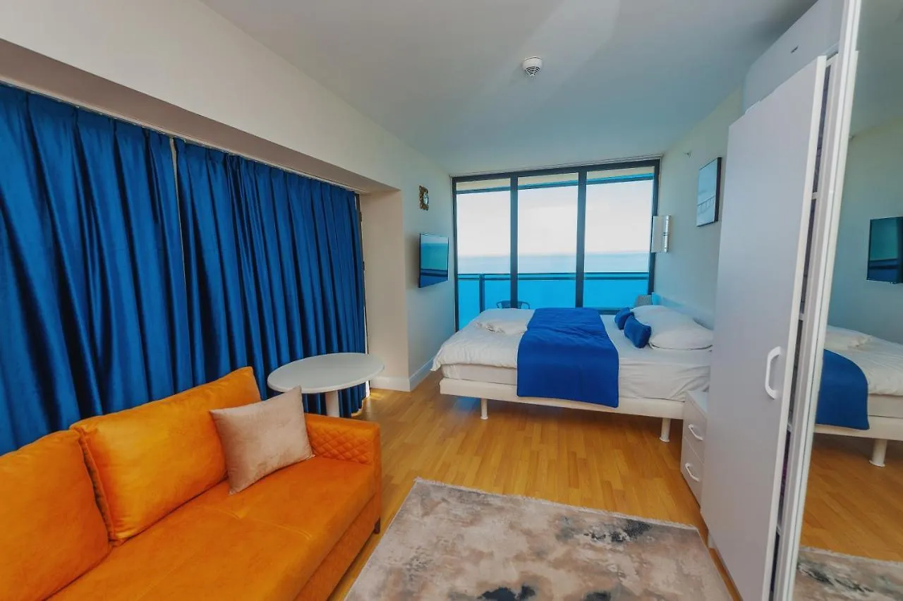 Orbi City Center Suite Μπατούμι 5*,