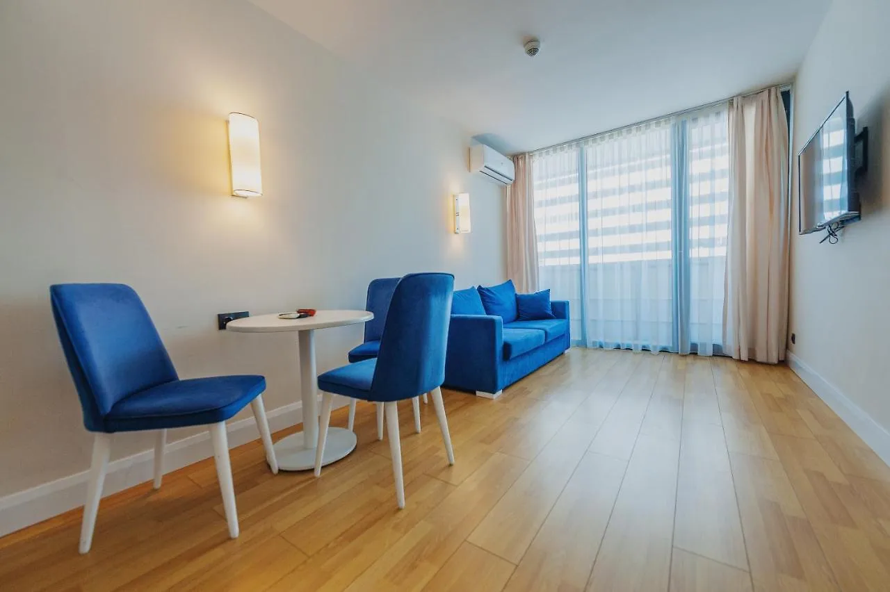 Aparthotel Orbi City Center Suite Batoemi