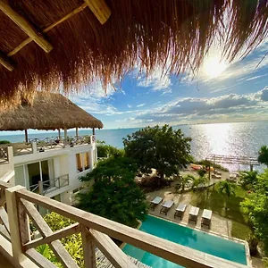 https://coco-b-isla.quintano-roohotels.com